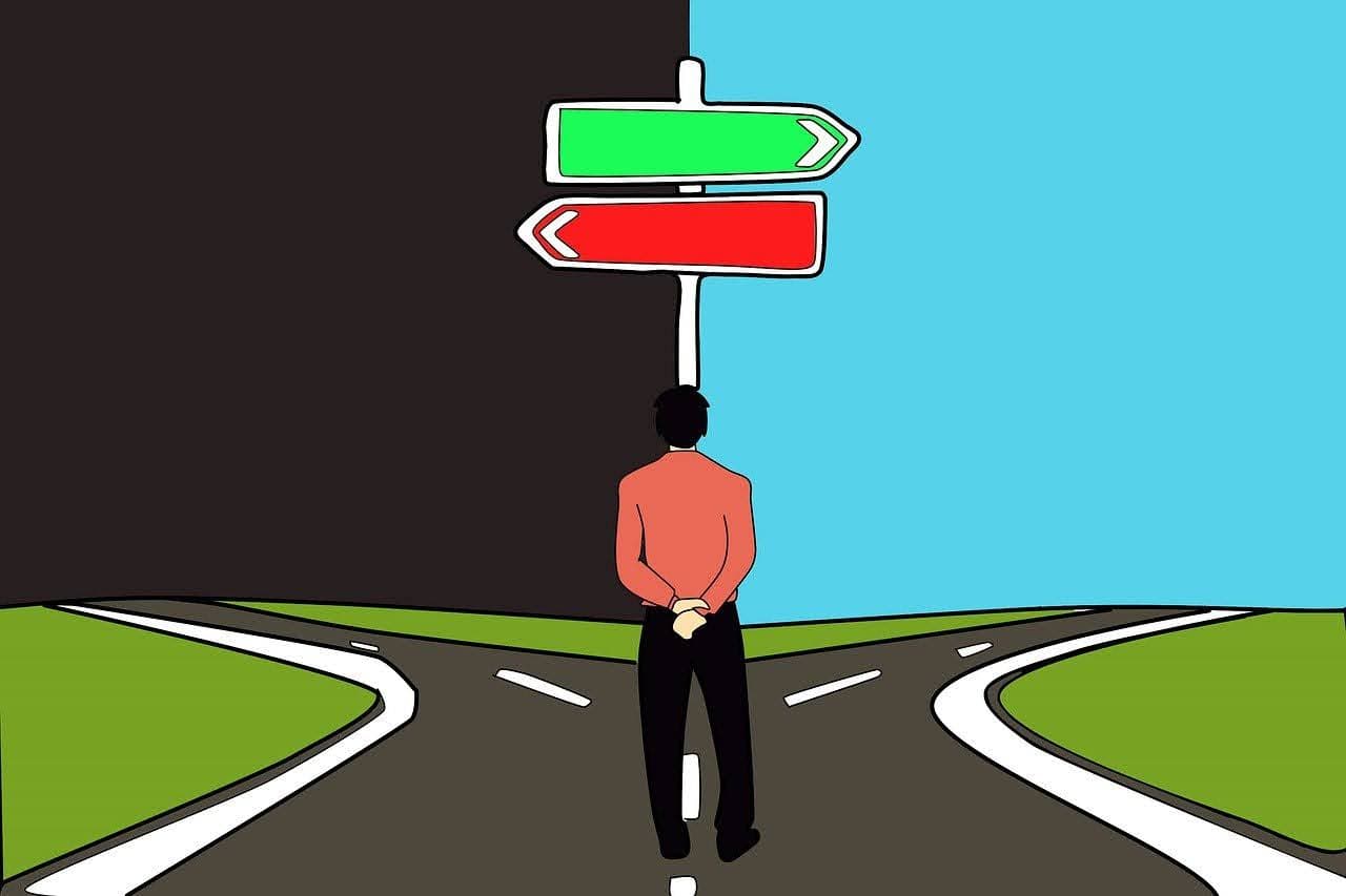 Custom vs. Pre-Built Lead Lists (and Curated Lists): When to Use Each